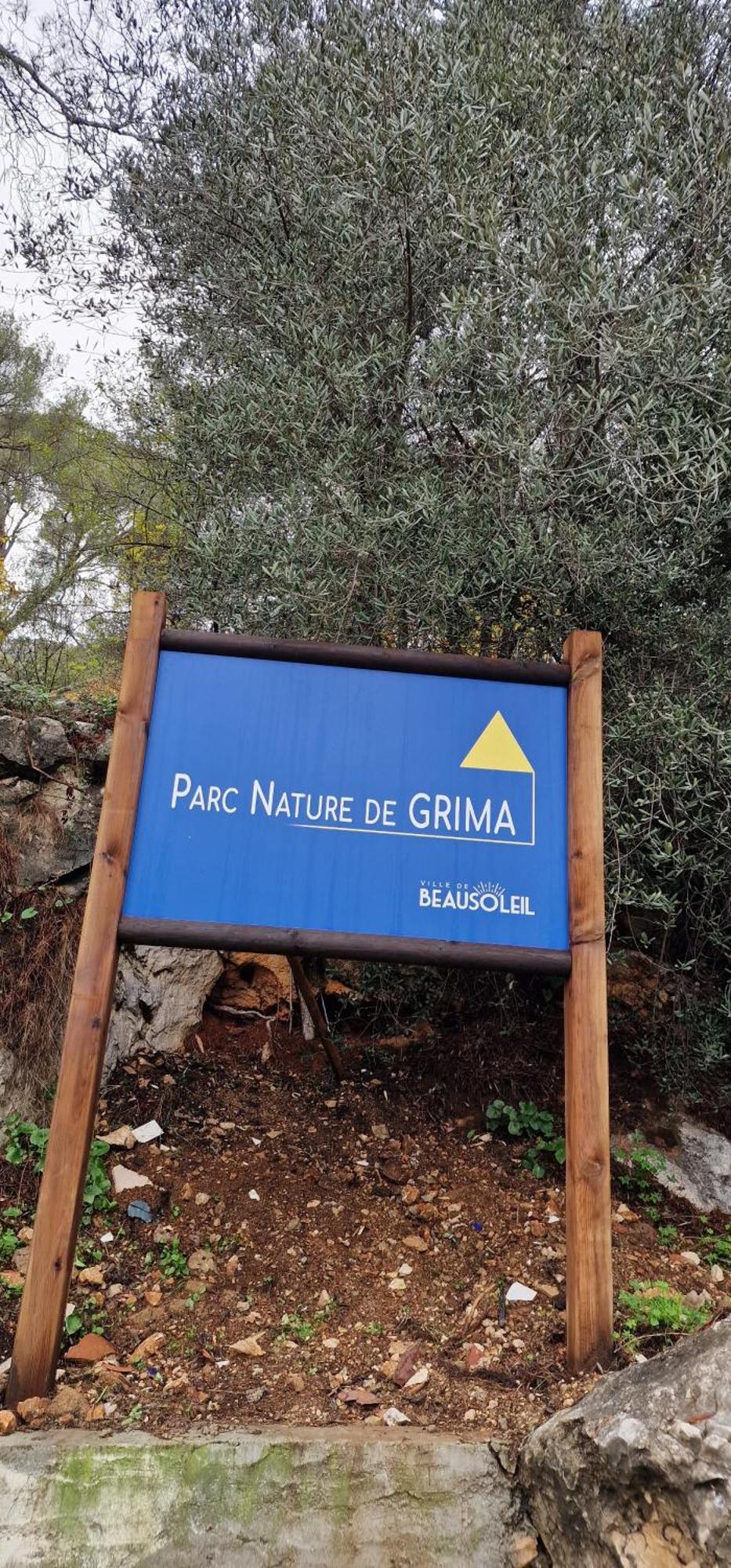 Le Mas D'Angeline, Vue Mer, Jardin Commun, Parking, Voiture Requise, 10 Min En Voiture De Monaco, Route Etroite, Pente Raide, Croisement Limite, Sea View, Shared Garden, Parking, Car Required, 10 Min Drive From Monaco, Narrow Steep Road, Limited Pass Beausoleil Luaran gambar